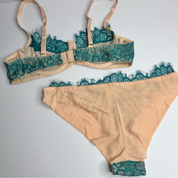 Bra & Panties Set NEW Eyelash Lace Overlay Teal Green Over Nude Mesh Luxurious - Picture 16 of 17